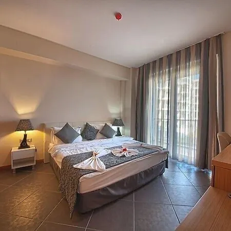 Maxima Paradise Resort Özdere