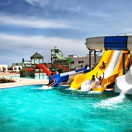 Maxima Paradise Station touristique 4*
