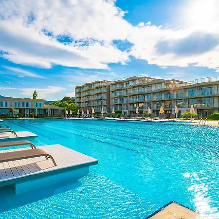 Maxima Paradise Station touristique Özdere
