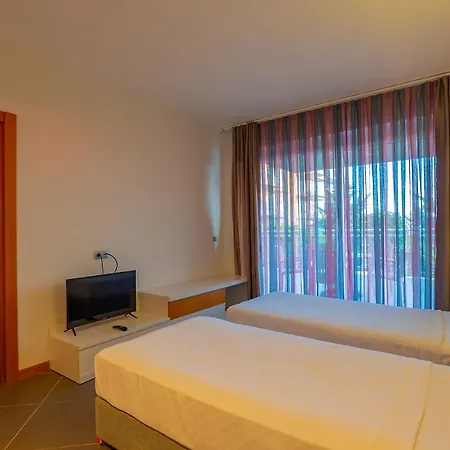 Maxima Paradise 4* Özdere