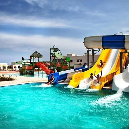 Maxima Paradise Station touristique 4*